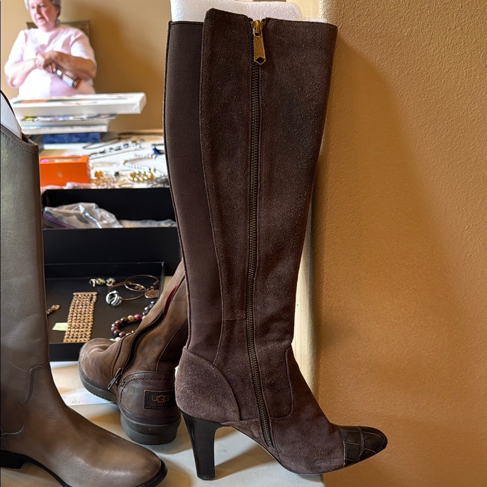 Donald J. Pliner Brown Heeled Boots Luxurious Suede